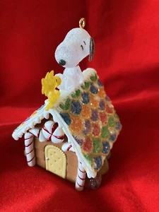 Hallmark Keepsake Christmas Ornament 2008 "Home Sweet Home The Peanuts Gang" - Picture 1 of 7