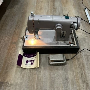 SEARS KENMORE NÄHMASCHINE MODELL 50 ZICK-ZACK 158-504 LILA ROBUST - Bild 1 von 19