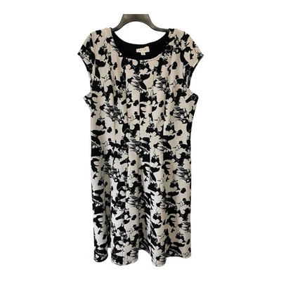 Elle Black and white dress Size 2XL - Image 1 of 4