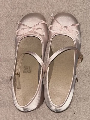 Tacones de bailarina rosa con lazos para mujer Foto 1 de 2