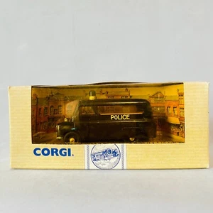 Corgi Classic Bedford Dormobile Police #99806 in Original Box 1993 - Picture 1 of 7