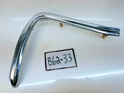 Pontiac GTO 1966 LeMans LH extensión moldura ceja trasera 7591109 B62-33 fabricante de equipos originales Foto 1 de 4