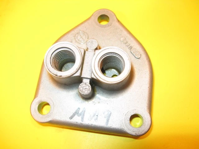 Ölfilterdeckel Ölkühler Anschluss BMW R100 GS R 1338668  oil filter cover - Bild 1 von 1