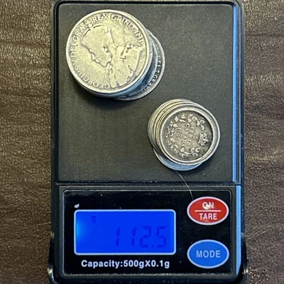 29 (Lot) of Silver Canadian Coins / 2.8 Troy Oz of Silver/ 112.5 Grams  - Image 1 of 4