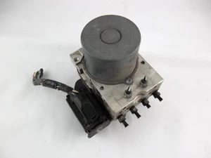 Anti-Lock Brake ABS Pump 44050-0R140 Toyota RAV4 LE Gasoline 2014 2013 - Picture 1 of 4