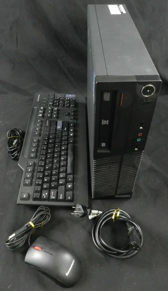 Lenovo ThinkCentre M72e Intel Core i3-3220 @3.30GHz 4GB RAM,500GB HDD,Win 10 Pro - Image 1 of 4