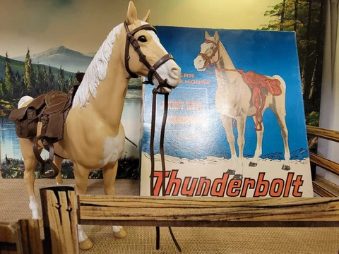 Marx Johnny West Series Thunderbolt Palomino USA Horse with Box (Lot 2) Cover