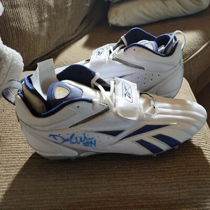demarcus ware autographed Game Issued Cleats. Jsa Certified - Picture 1 of 6
