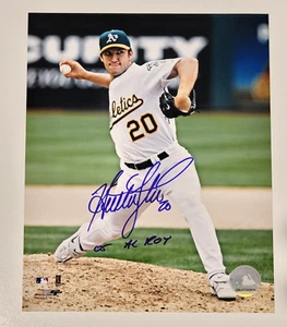 HUSTON STREET Signed Photo Oakland A's with 05 AL ROY and #20 Autographed 8x10 - Picture 1 of 1