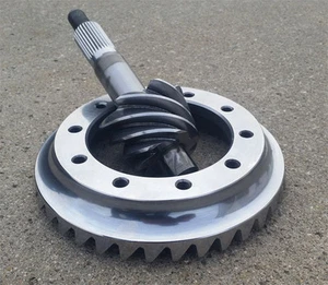 9 Inch Ford Gears - 9" Ford Ring & Pinion - REM Polished - 3.25 Ratio - NEW - Foto 1 di 1