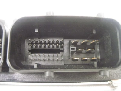 Used Engine Control Module (ECM) fits: 2002 Volkswagen Passat Electronic Control Foto 1 de 4