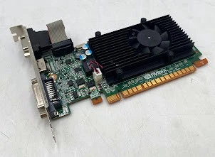 Dell NVIDIA GeForce GT 520 98KC7 1GB DDR3 PCIe x16 Graphics Card - Image 1 of 4