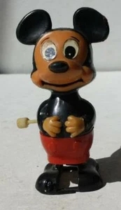 Mickey Mouse Figurine Plastic Wind Up Walking Toy Durham IND 1977 Hong Kong CUTE - Picture 1 of 1