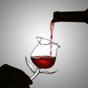 1 New 100ml Rose Shaped Wine Glass Red Wine Goblet Party Wine Cocktail CJO - Picture 1 of 12