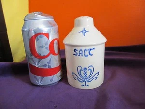 Vintage PENNSYLVANIA PANTRYWARE ' Salt ' Spice Shaker BLUE & WHITE - Picture 1 of 6