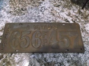 1937 LOUISIANA 1.5 TON FP LICENSE PLATE 656 457 - Picture 1 of 1