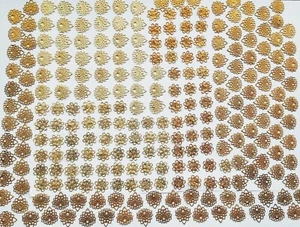 240 filigrane Verbinder - Metall Verzierungen  70er Jahre  0,09 EUR pro Stk - Bild 1 von 5