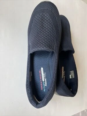 Espuma viscoelástica refrigerada por aire Skechers talla 11 Relaxed FIT Foto 1 de 4