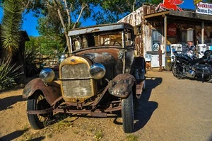 Photo Wall Mural-VINTAGE CAR-(2600)-NON WOVEN-Wallpaper-Dinner Route 66 Vehicle - Picture 1 of 2