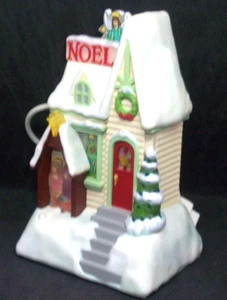 Hallmark 2009 Caroling Cottage - Noel - Light/Music - NWT - Picture 1 of 13