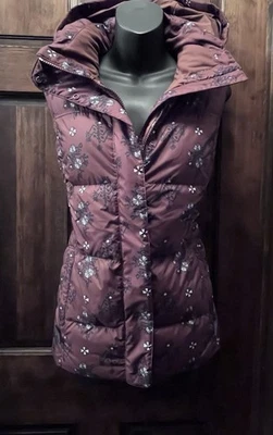 Women’s Patagonia Hooded Puffer Down Vest Brown With Snowflakes Medium Nice - Image 1 of 4