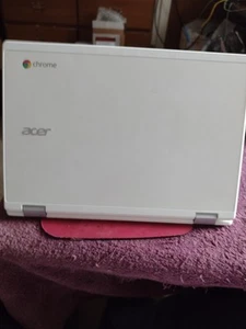 Acer Chromebook CB3-131 Series Model N15Q10 1.6gh 16gb emmc 4gb ram nice & clean - Afbeelding 1 van 10