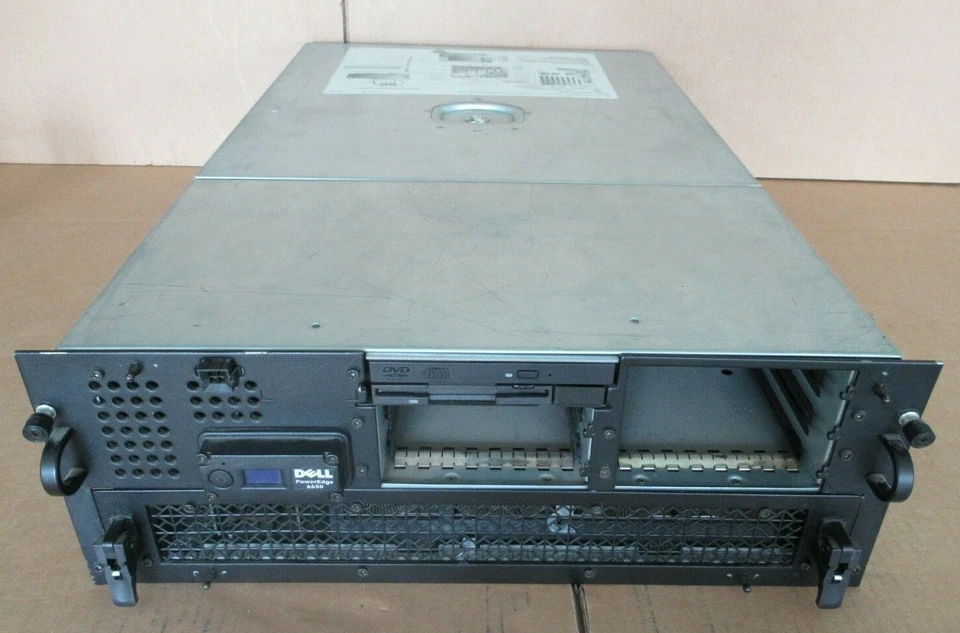 Dell PowerEdge 6650 4U Server 4x Intel Xeon 2.7GHz 4GB RAM DVD ROM   - Image 1 of 3