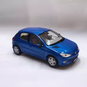 1/18 PEUGEOT 206 hatchback 5 doors car 2007 Dealer model Discontinued rare blue - Picture 1 of 6
