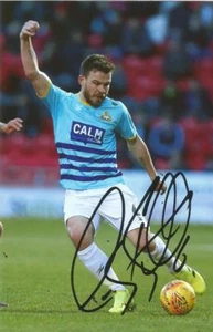 DONCASTER: ANDREW BUTLER SIGNED 6x4 ACTION PHOTO+COA - Bild 1 von 1