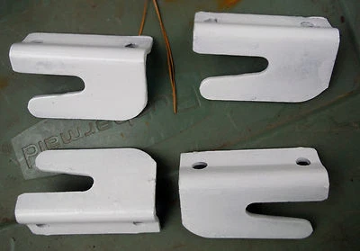 Set 4 Vtg bed hooks,repair taper pin broken hitches w/ these hooks,no welding - Image 1 of 4