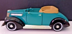 modellini auto storiche 1:32  - Ford Convertible Sedan 1937 senza confezione,fot - Foto 1 di 4