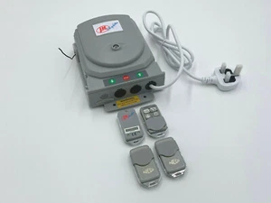 Telecomando multicanale Neco Euro per tapparelle con 4 telecomandi - Foto 1 di 1