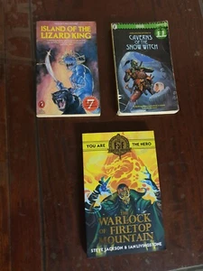 3x FIGHTING FANTASY + CAVERNS OF THE SNOW WITCH + Island Of The Lizard King + - Picture 1 of 17