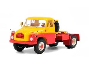 Tatra T138 NT 1958 Yellow/Red PCL47143 PREMIUM CLASSIXXS 1:43 - Picture 1 of 1
