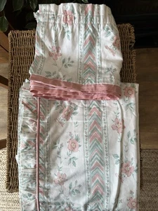 Curtains with Valance Cottage Style - Picture 1 of 5