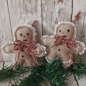  Gingerbread Boy Cookie  Ornament  Set/ Fleece Fabric/ Bowl Filler/ Tier Tray  - Picture 1 of 1