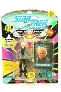 NEW *Sealed* STAR TREK TNG Playmates 5" Figure ADMIRAL LEONARD MCCOY Skybox Card - Bild 1 von 2
