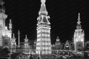 Coney Island Luna Park at Night Classic 4 by 6 Reprint Photograph - Imagen 1 de 1