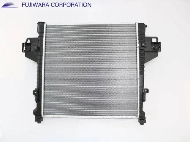 CHRYSLER Jeep cherokee 2006 GH-KJ37 Radiator 68020278AA [New] [PA113722283] - Image 1 of 2