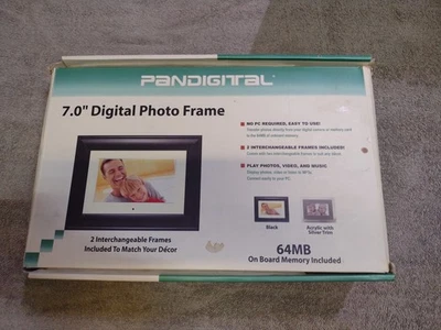 Pandigital 7" Digital Photo Frame 64MB with Two Interchangeable Frames - Image 1 of 4