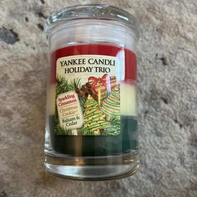 Рождественское печенье с бальзамом и кедром Yankee Candle Holiday Trio Sparkling Cinnamon - Изображение 1 из 4