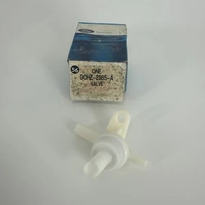 OEM Ford D0HZ-2365-A Power Brake Booster Vanne anti-retour d'aspiration Assy DOHZ-2365-A NOS - Photo 1/7