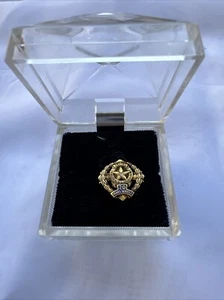 Dallas Texas Police 20 Years Service Pin 10k Gold Diamond Keepsake - Picture 1 of 6