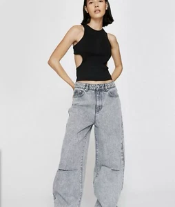 Schwarzes geripptes Tanktop mit Rundhalsausschnitt Größe M - Bild 1 von 5