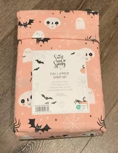 Pink Halloween FULL Sheet Set Ghost Skull Spider Bats New Sweet And Spooky - Picture 1 of 3