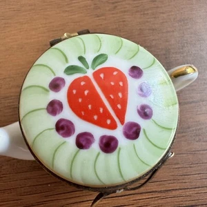 Firmado Limoges Pintado Principal Tetera Fresa Caja Baratija Postre Francia Tetera - Imagen 1 de 11