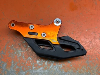 ZETA 3D Chain Guide Orange #ZE82-1403 2018 KTM 300 XC-W 2008-2024 - Image 1 of 4