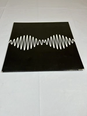 Arctic Monkeys - AM - 12" Vinyl LP Record Album WIGLP317 - Image 1 of 4