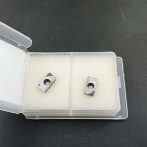 2 Stück APGW1135 CBN30 CNC Fräswendeplatten hohe Härte Wendeschneidplatten APGW1135 - Bild 1 von 4