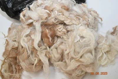 Alpaca Wool Fiber Fleece Spin Felting Tan  Joe 11oz Prime 1st First - Image 1 of 3